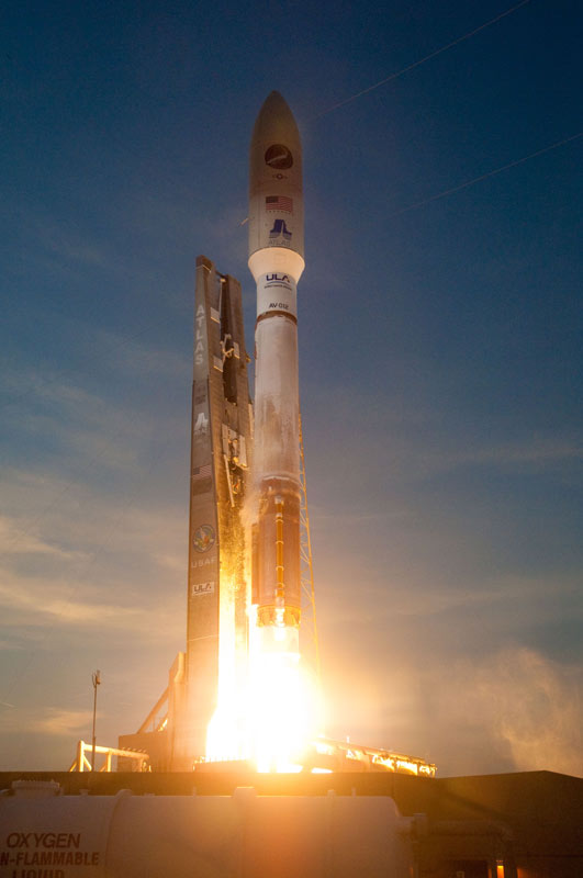 Air Force Launches Secretive X-37B Space Plane on Mystery Mission